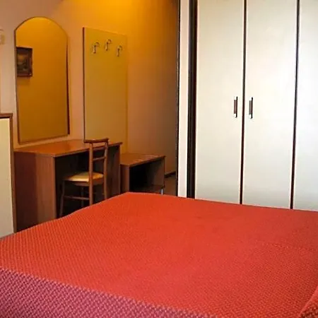 Europa Gran Sasso 3*